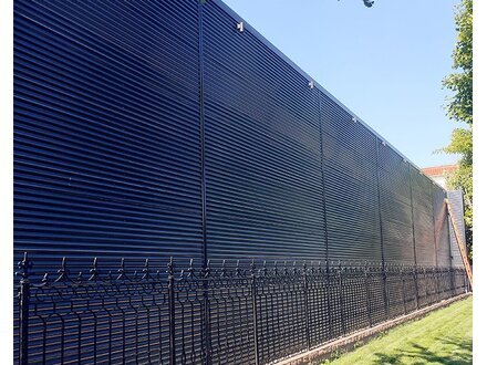 yx17-71-850型圓弧彩鋼板墻面板案例